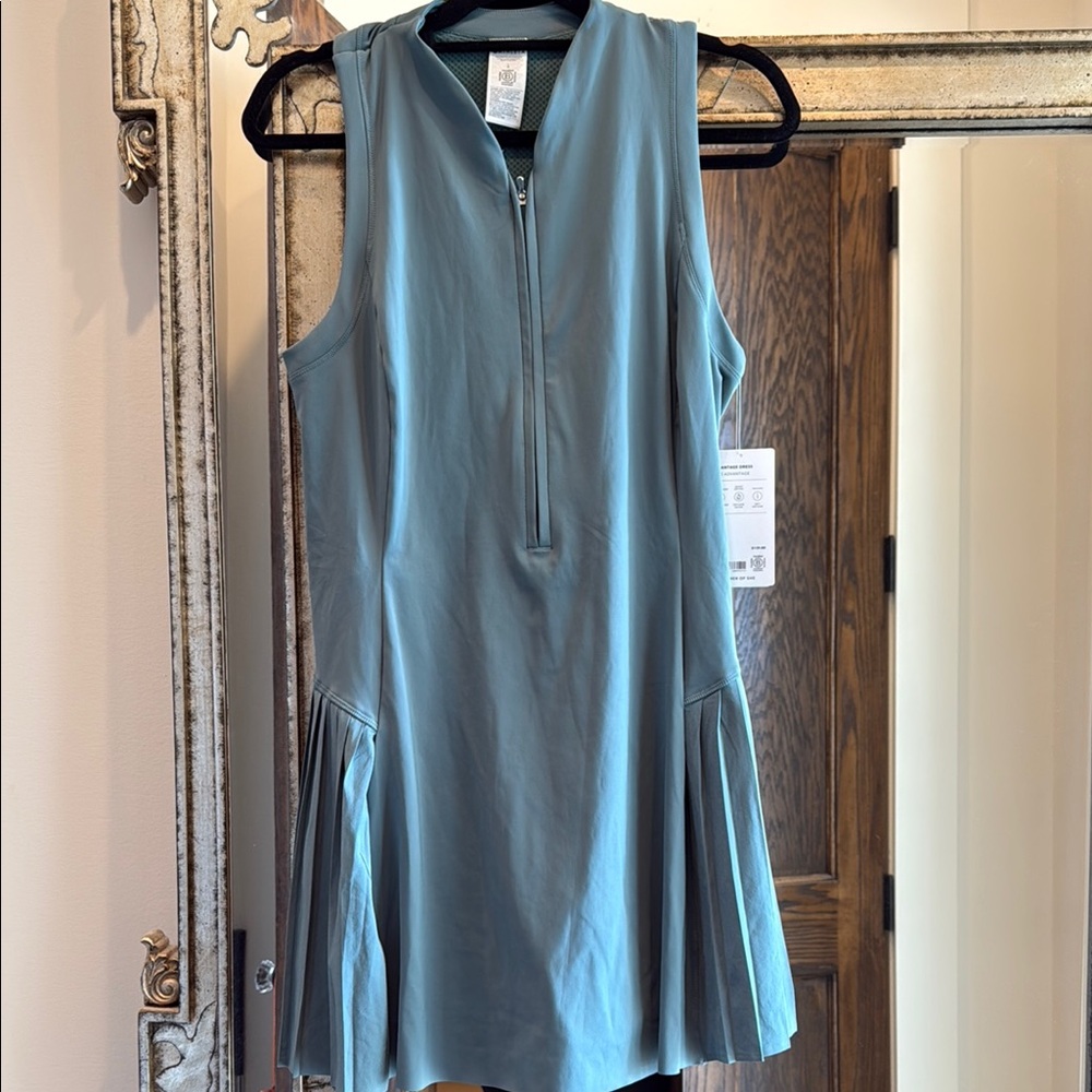 Athleta Active Dress Sleeveless Green